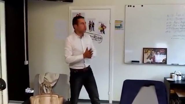 Backstage: Андрей Титов и "Конь-людоед" смотреть онлайн
