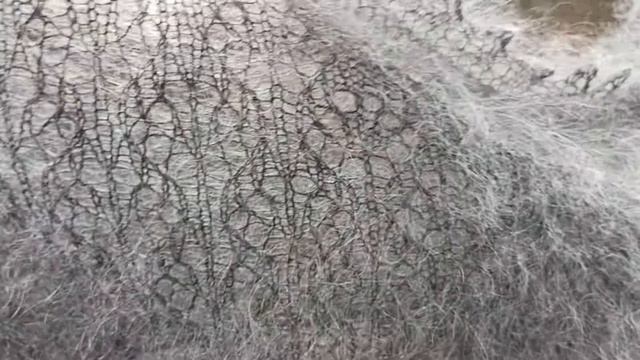 Ажурные пуховые серые шали. смотреть онлайн