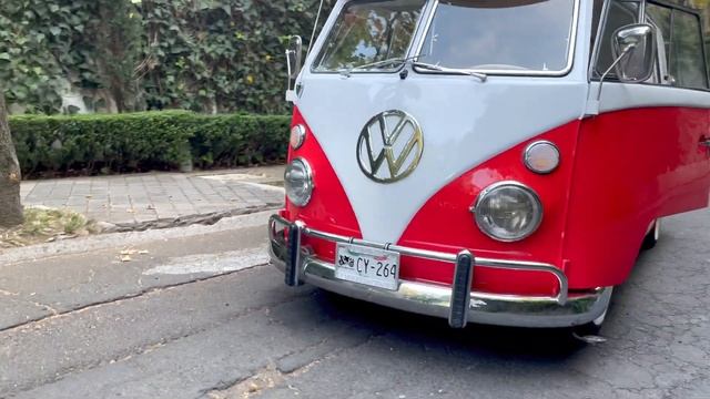 PCARMARKET Auction: Walk Around - 1962 Volkswagen Type 2 Double Cab Pickup Bus