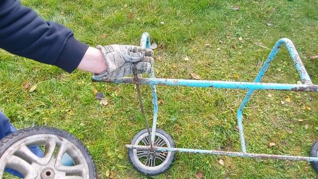Взял коляску, старые сани и сделал своими руками самоделку Получилась простая четырёхколёсная телег смотреть онлайн