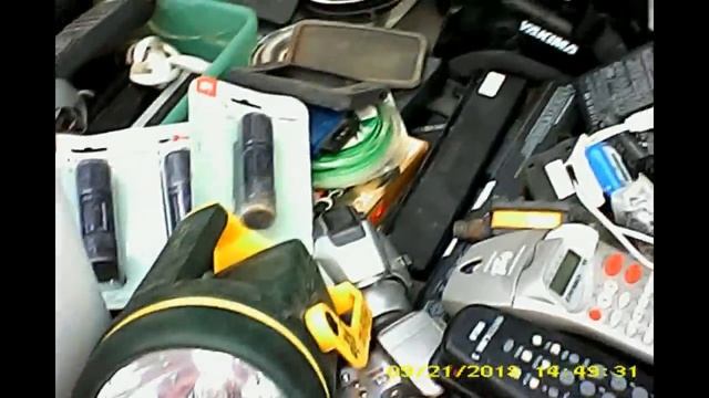 Recolectores de Tijuana - Episodio 31 Buscando un Xbox 360 y me Encontré con Esto... смотреть онлайн