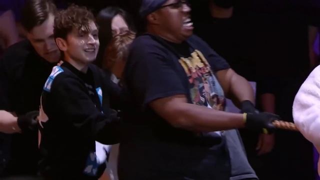 Tyler1 - Twitch Rivals: Tug of War x My Hero Academia Edit смотреть онлайн