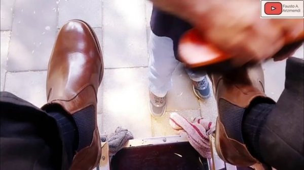 S3E87 shoe shine + conversation /why the shoe shine is an ASMR  #shoeshine #faustoarizmendi #mexico