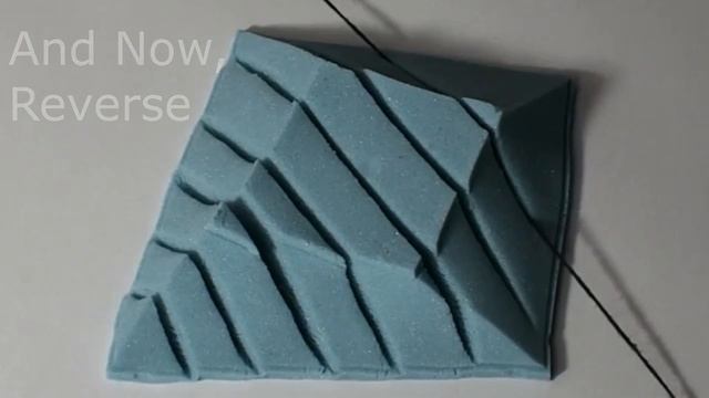 Playing with magical kinetic sand or how to cut magical kinetic sand смотреть онлайн