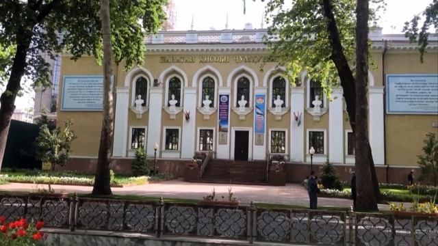 Проспект Рудаки Душанбе// Сомони ЦУМ // Сафина // Дом печать смотреть онлайн