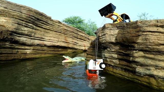 Крокодил напал на игрушки смотреть онлайн