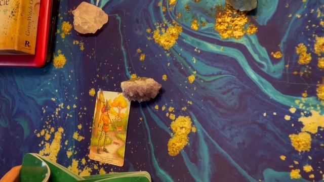 Daily pick a crystal reading with Green Witch Oracle ? смотреть онлайн