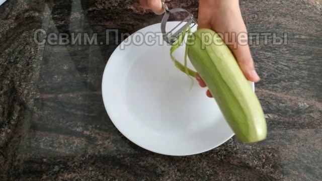 Овощные спагетти из кабачка с мясным соусом/Кабачковые спагетти смотреть онлайн