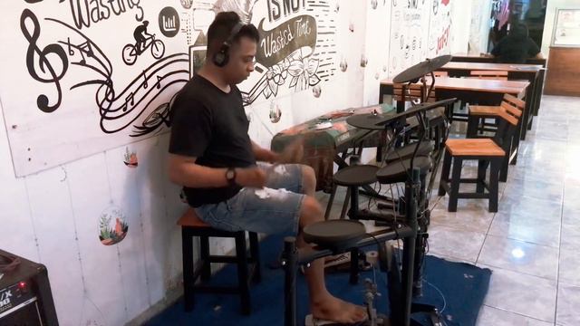 Ignorance - Paramore || BendRock Drum Cover Yamaha DTX 452K смотреть онлайн