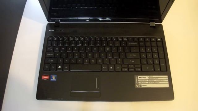 Gateway NV51B05u First impressions and Hands смотреть онлайн