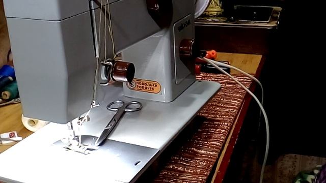 Изготовление петли под пуговицу с глазком на Чайке. смотреть онлайн