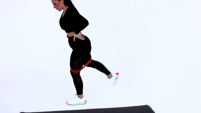 Упражнения с резинкой для ягодиц. Отведение бедра с резинкой в диагональ статодинамика. смотреть онлайн
