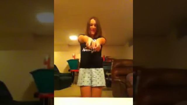 Amber and Kenna dancing to Dont Run Away смотреть онлайн