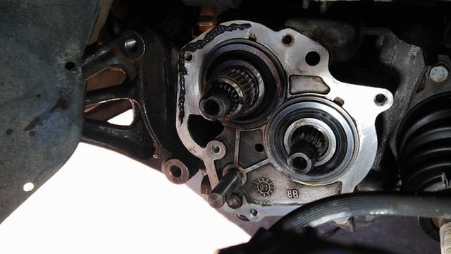 Fiat palio vazamento de óleo na caixa de cambio !!!(EP 16/20) смотреть онлайн