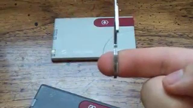 Multitool Review : Victorinox Swiss Card смотреть онлайн