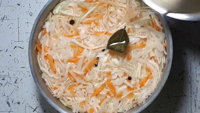 Квашеная Капуста, Самый Простой и Вкусный Рецепт) смотреть онлайн
