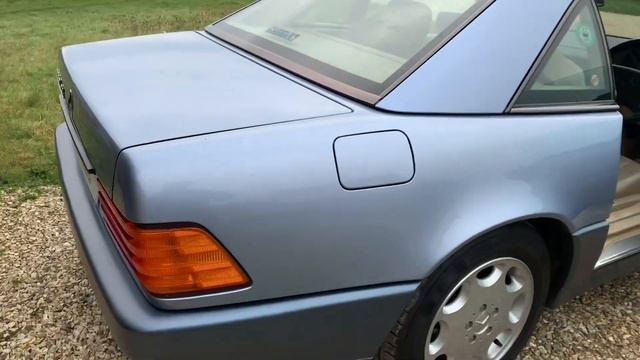 Mercedes-Benz R129 300SL-24 for sale. 46k miles with a comprehensive history file. смотреть онлайн