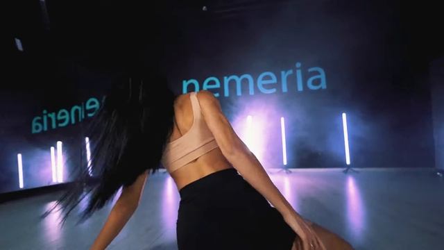 Strip Plastica (Стрип-пластика)- Виктория Саввина (NEMERIA) смотреть онлайн