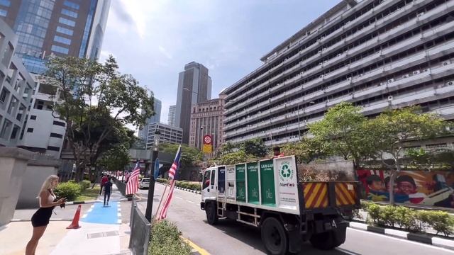 КУАЛА-ЛУМПУР ЗА 14 ЧАСОВ смотреть онлайн