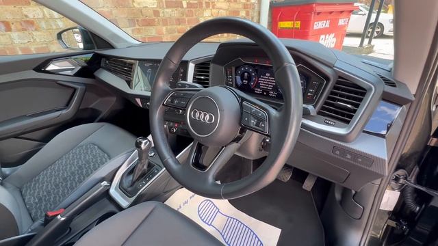 Audi A1 LV70 FNS смотреть онлайн