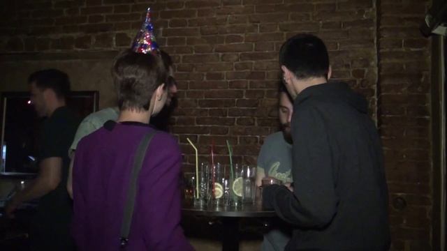 Среќен роденден Хауз бар смотреть онлайн