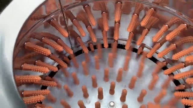 NT-600 - перосъёмная машина для бройлеров, кур и уток смотреть онлайн