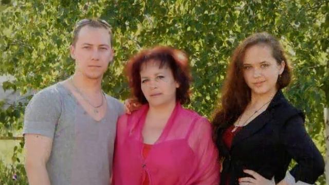 День Матери 2020! Влада Пшебильська - "Вітрила" (MELOVIN cover). Фото с детства в юность.. смотреть онлайн