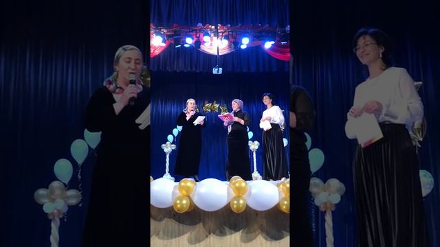 УНИКАЛЬНАЯ ИСТОРИЯ троих сестрёнок ❤️МАДИНА,ИНДИРА И ДЖЕННЕТ смотреть онлайн