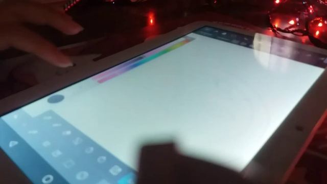 Учимся рисовать чееек! Реальально!//Настя смотреть онлайн