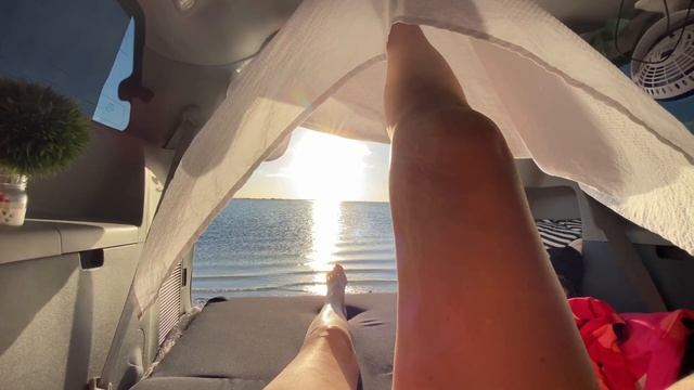 ? Incredible VANLIFE Florida ? я в купальнике ЖИЗНЬ ПРЕКРАСНА И УДИВИТЕЛЬНА 14.12.2021 смотреть онлайн
