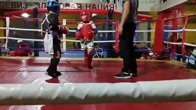 Эрик, вчера выступил на чемпионате республики, 2 место но он не доволен смотреть онлайн