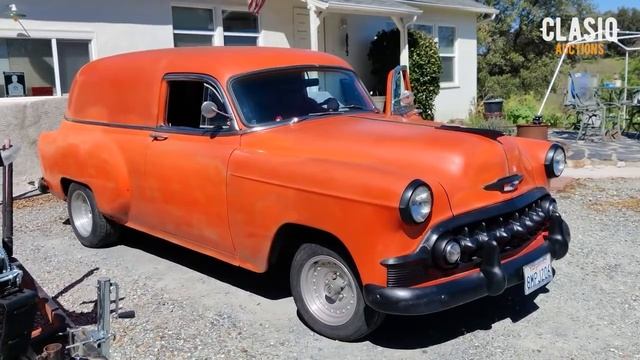 1953 Chevrolet Bel Air Sedan Delivery Engine Running смотреть онлайн