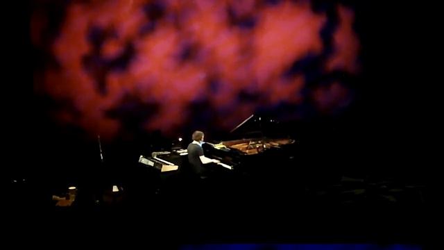 Greg Haines - The Spin (live @ Maison Des Arts Et De La Culture - 15 Dec. 2013)