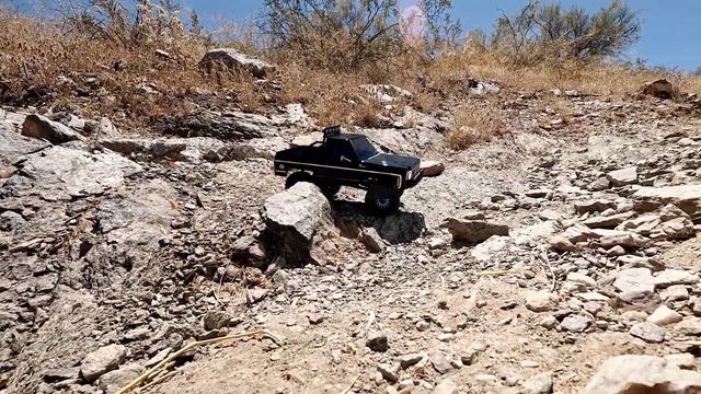 FMS K5 Blazer. FCX24 Rc Crawler is this the best 24th scale? смотреть онлайн