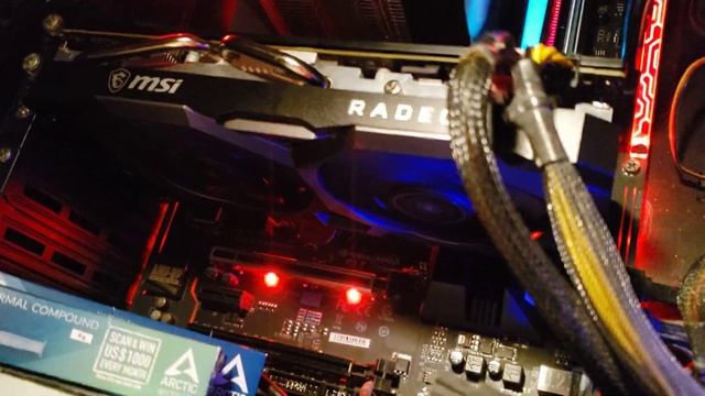 MSI RX 5700 XT 8GB GDDR6 MECH OC 256 Bits. Test En Furmark
