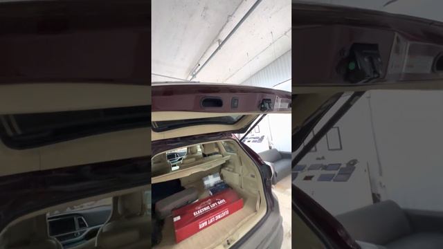 на Toyota Highlander 2014 установили электропривод вместо сломанного штатного. смотреть онлайн