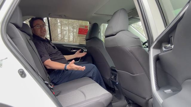 Why Buy 2024 Toyota RAV4 Hybrid XLE? Key Features Inside & Out! смотреть онлайн