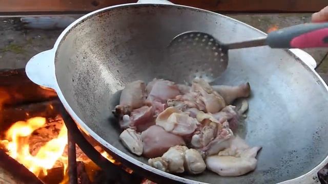 КУРИЦА В КАЗАНЕ/В СЛИВОЧНО ЛУКОВОМ СОУСЕ/ГЕДЛИБЖЕ смотреть онлайн