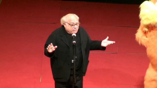 Danny DeVito The Lorax Moscow Premiere Дэнни ДеВито в Москве смотреть онлайн