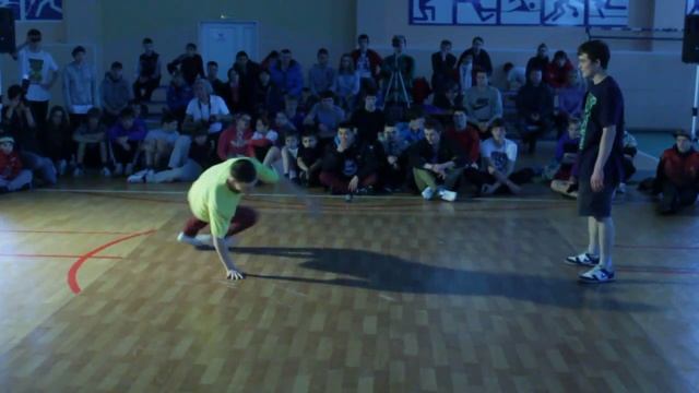 1/2 bboy solo (Puh vs Zmey) смотреть онлайн