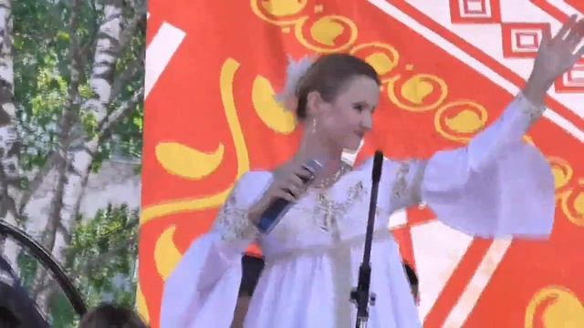 В Руденко Молодая бабеночка Поёт Наталья Баулина смотреть онлайн