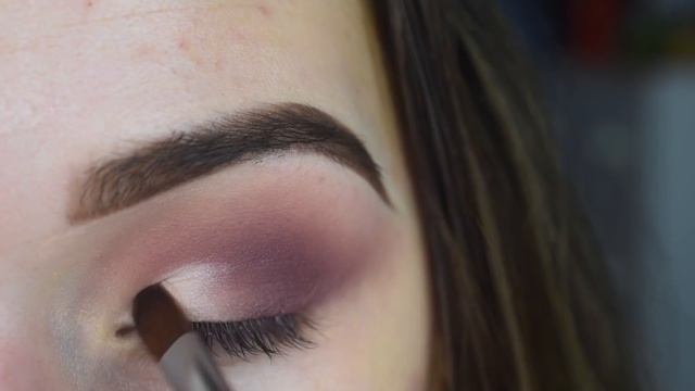HUDA BEAUTY Mauve Obsessions Palette | Eye Makeup Tutorial смотреть онлайн