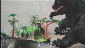 Godzilla attack again: Gmk part 2