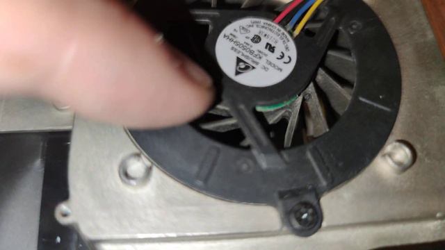ASUS делает брак как и другие фирмы. смотреть онлайн