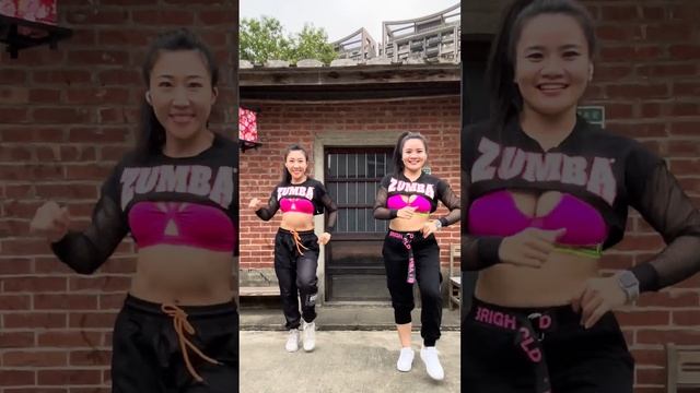 ZUMBA Zin107 || Mueve El Cuerpo || Ronald Borjas || Salsa смотреть онлайн