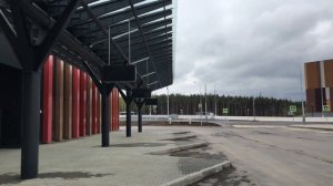 // ТПУ «Саларьево». Международный автовокзал и автобусные остановки. //