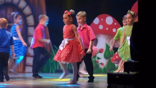 танец "Весёлая карусель" смотреть онлайн