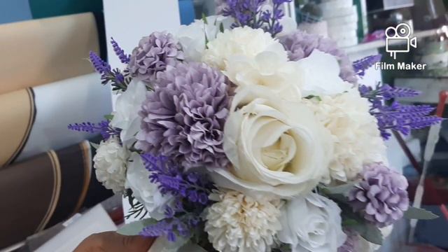 Off white & Lavender Bridal Bouquet / Cinematic /Florist смотреть онлайн