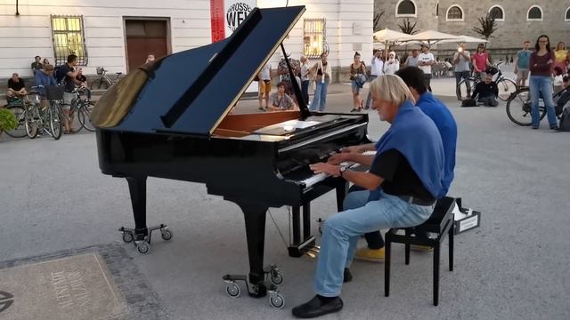 Amazing Boogie Woogie with 80 Years Old Piano Guy in Salzburg – Thomas Krüger & Günter Wagnleitner смотреть онлайн