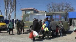 Эвакуация мирных жителей из зоны боевых действий в Херсонской области